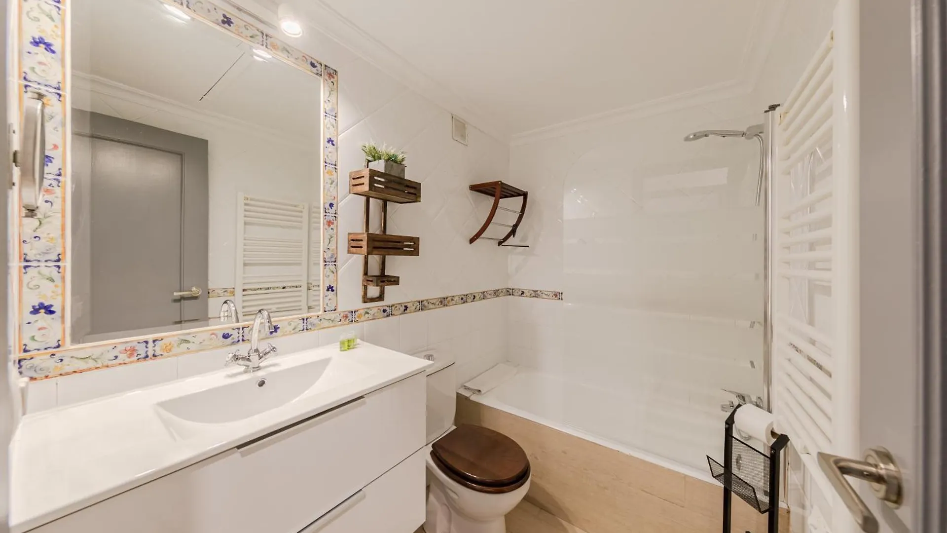 Casas De Sevilla - Casa Descalzos 0*,