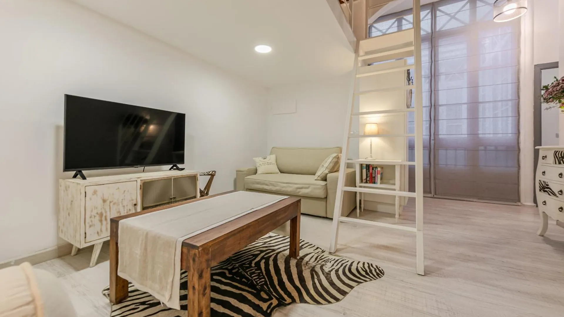 Casas De Sevilla - Casa Descalzos Apartment Seville